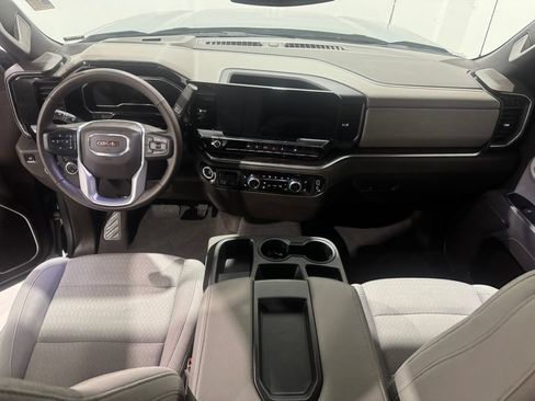 Used 2025 GMC Sierra 1500 SLE AWD/4WD image 28