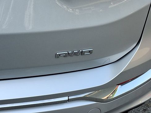 Used 2019 GMC Terrain Denali AWD/4WD image 32