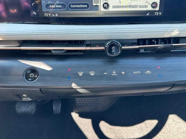 Certified 2024 Nissan Ariya AWD image 37