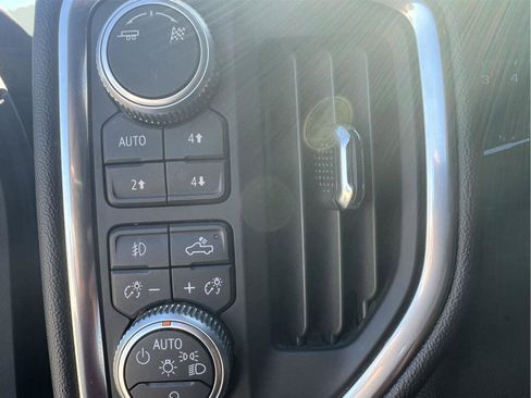 Used 2019 GMC Sierra 1500 AT4 image 13