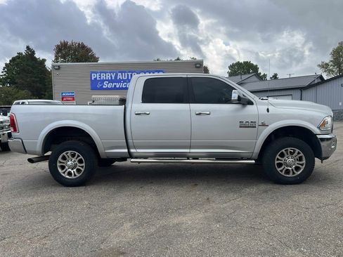 Used 2017 RAM 2500 Laramie image 1