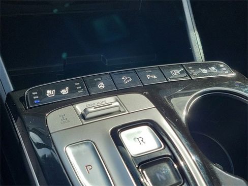 Certified 2023 Hyundai Tucson Limited w/ Cargo Package image 13