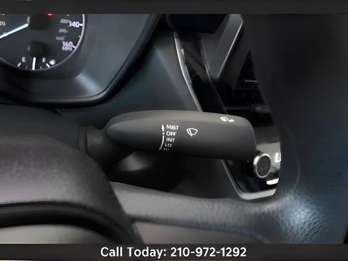 Used 2024 Toyota Corolla Cross AWD Hybrid image 20