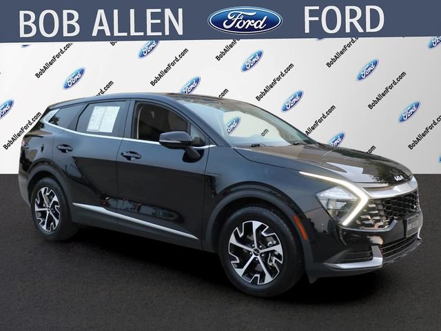Used 2023 Kia Sportage EX FWD image 2