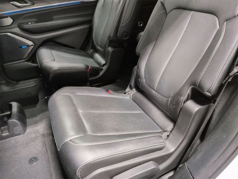 Certified 2023 Jeep Grand Cherokee L Overland image 21