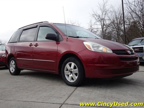 Used 2004 Toyota Sienna LE FWD image 4