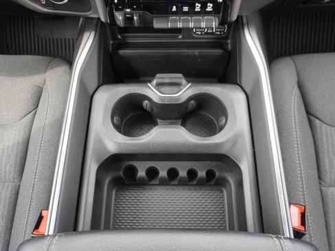 Used 2024 RAM 1500 Lone Star AWD/4WD image 18