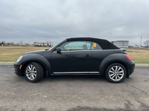 Used 2015 Volkswagen Beetle TDI image 7