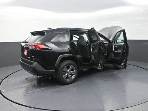 Used 2024 Toyota RAV4 XLE FWD image 44