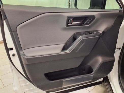 New 2026 Toyota RAV4 XSE image 28