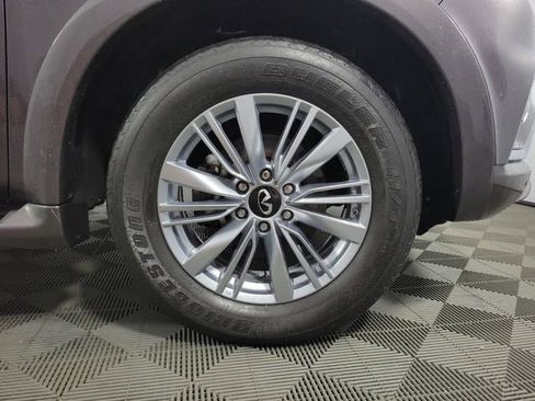 Used 2024 INFINITI QX80 Luxe image 10