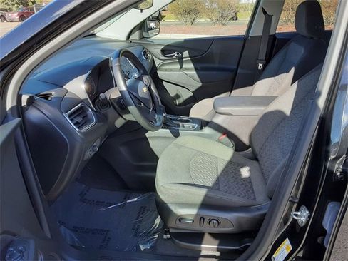 Used 2024 Chevrolet Equinox LT image 10