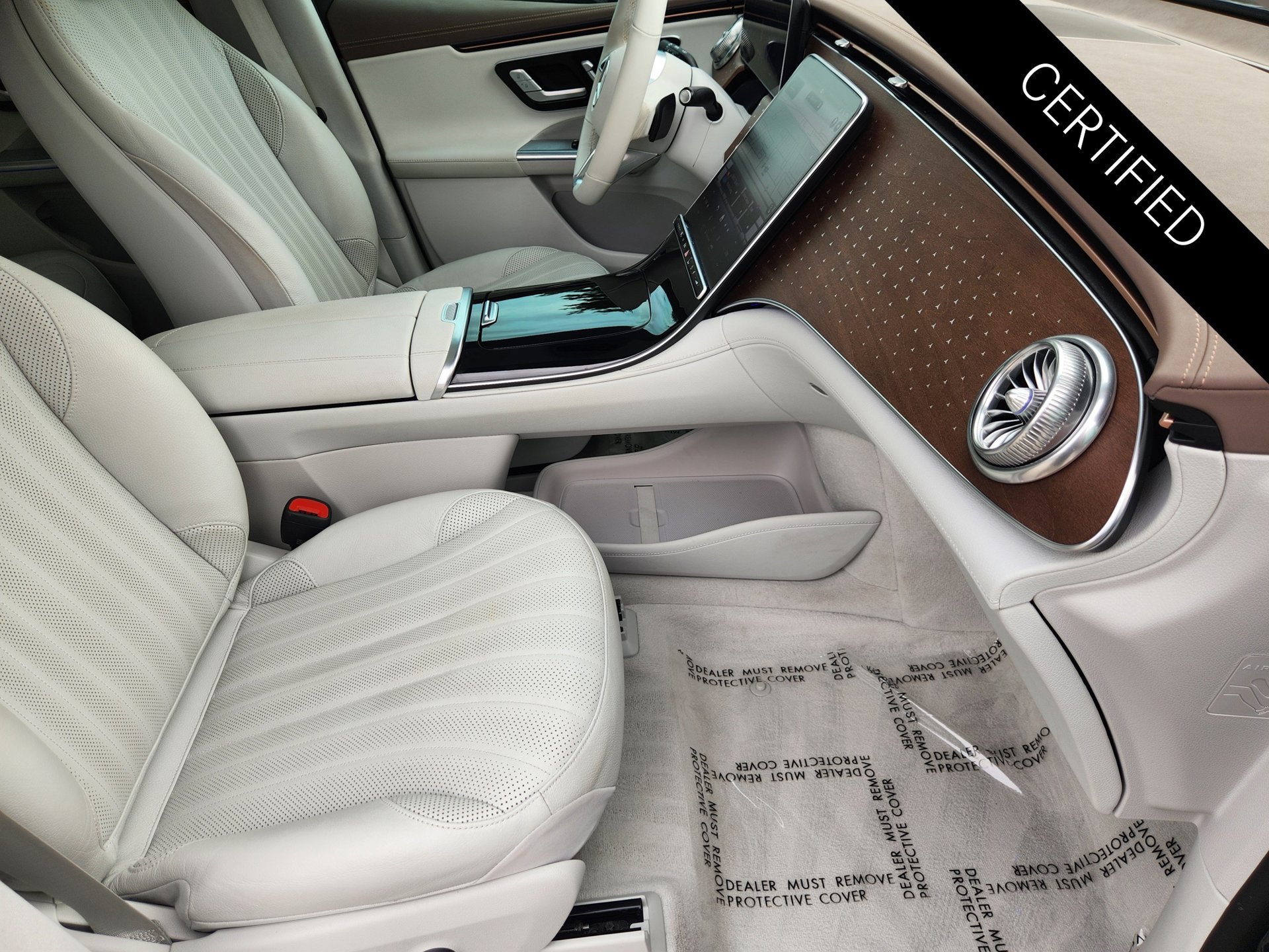 Certified 2023 Mercedes-Benz EQE 500 4MATIC SUV image 3
