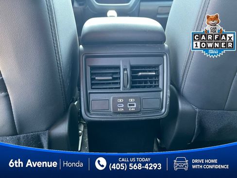 Used 2025 Subaru Forester Premium AWD/4WD image 24