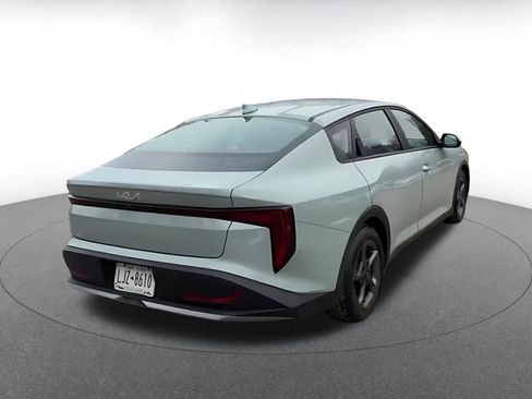 Used 2025 Kia K4 LXS image 14