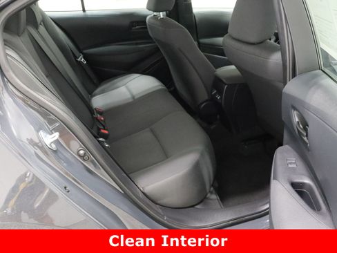 Used 2024 Toyota Corolla LE image 30
