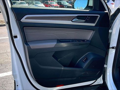 Used 2022 Volkswagen Atlas SEL image 20