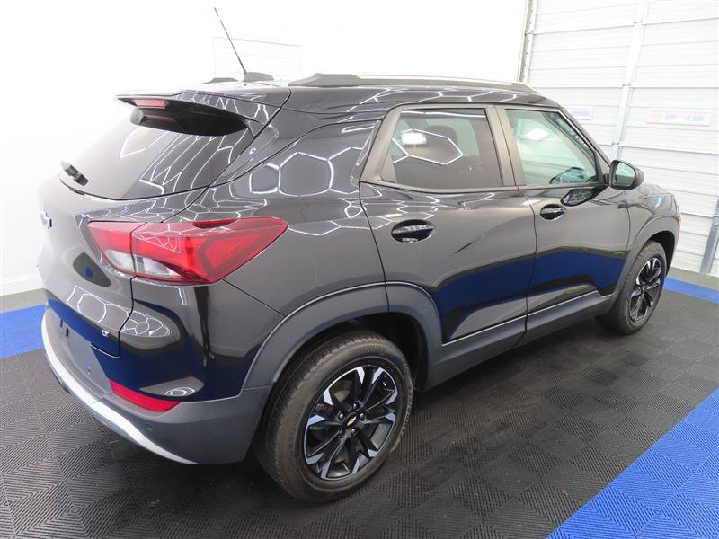 Used 2021 Chevrolet TrailBlazer LT w/ Sun and Liftgate Package AWD/4WD image 15