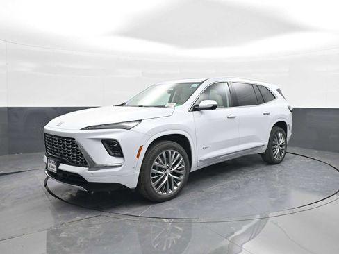 New 2026 Buick Enclave Avenir w/ Super Cruise Package image 4