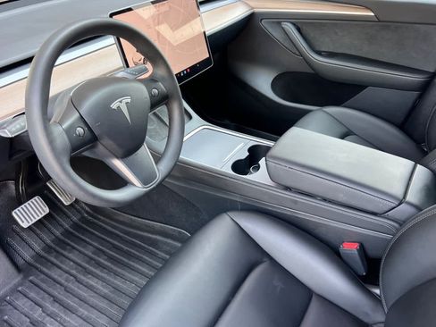 Used 2023 Tesla Model Y Long Range AWD/4WD image 11
