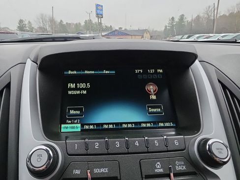 Used 2017 Chevrolet Equinox LT w/ Convenience Package image 13