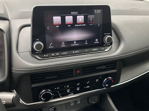 New 2026 Nissan Rogue S image 11