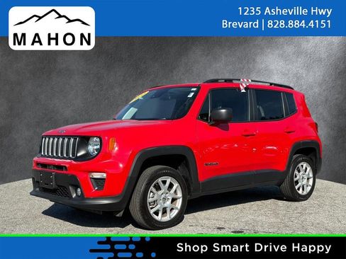 Used 2022 Jeep Renegade Latitude AWD/4WD image 1