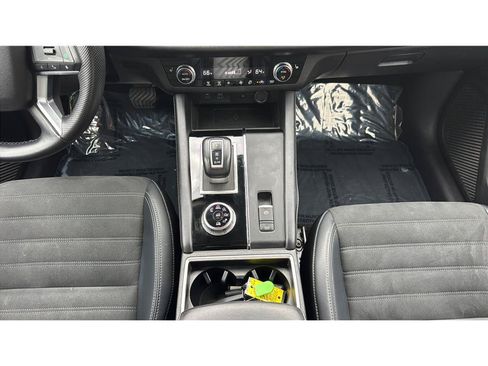 Used 2024 Mitsubishi Outlander Ralliart AWD/4WD image 25