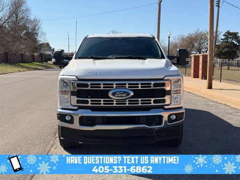 Used 2023 Ford F250 XLT w/ FX4 Off-Road Package image 24