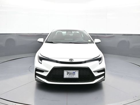Certified 2023 Toyota Corolla SE w/ Carpet Mat Package (TMS) FWD image 2