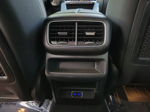 Certified 2026 Mercedes-Benz GLE 350 4MATIC image 8