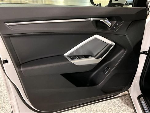 Used 2021 Audi Q3 2.0T Premium w/ Convenience Package image 22