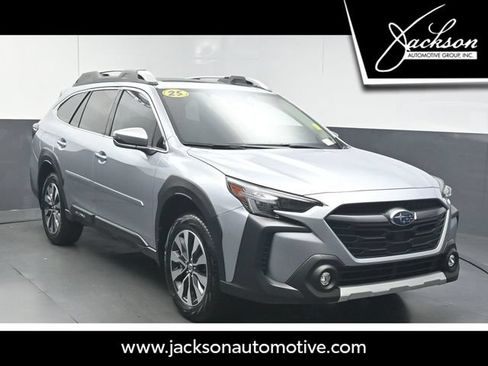 Certified 2025 Subaru Outback Touring w/ Popular Package #2 AWD/4WD image 1
