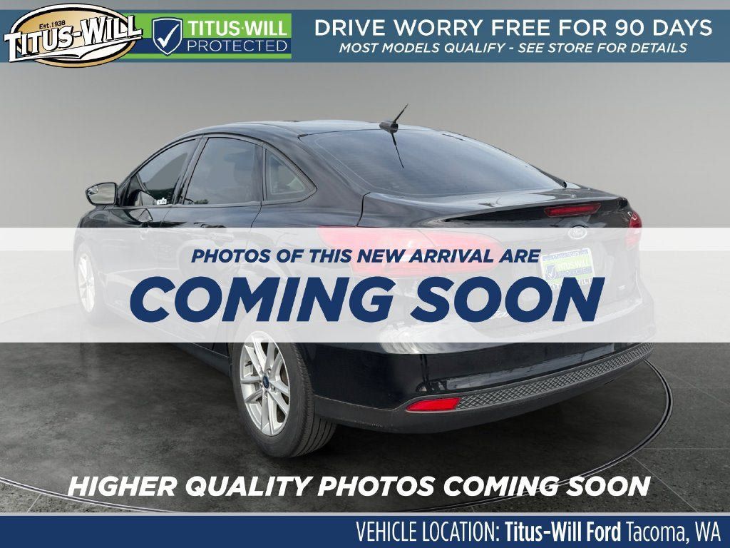 Used 2018 Ford Focus SE FWD image 4