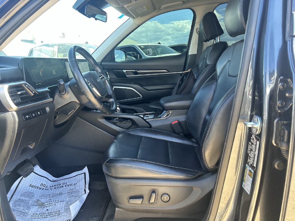 Used 2024 Kia Telluride S w/ S Sunroof Package AWD/4WD image 23