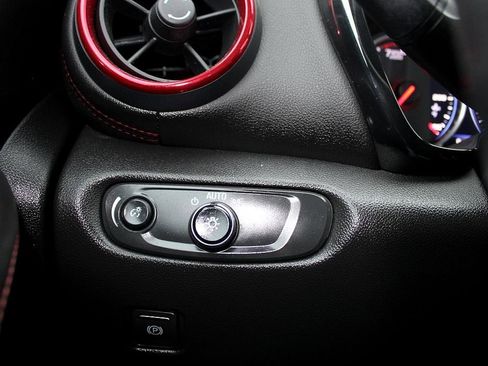 Used 2020 Chevrolet Blazer RS image 10