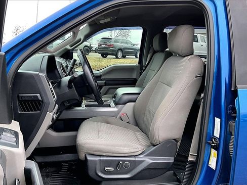 Used 2017 Ford F150 XLT w/ Equipment Group 302A Luxury image 22