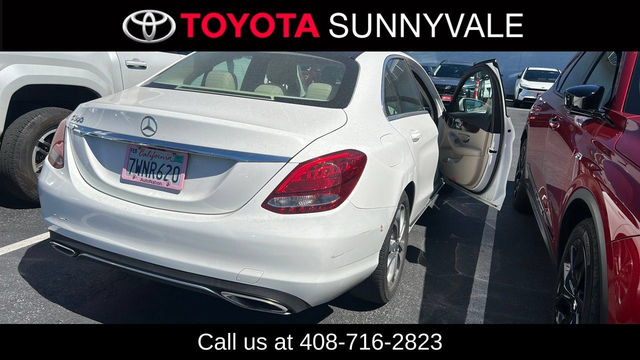 Used 2017 Mercedes-Benz C 300 Sedan image 2