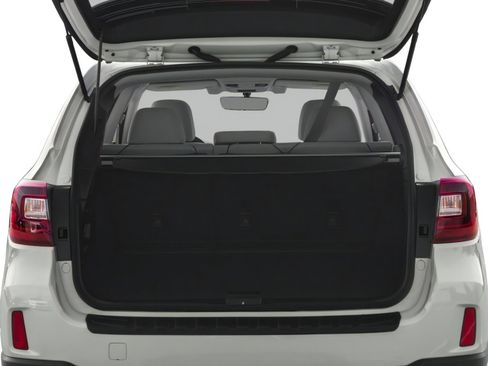 Used 2017 Subaru Outback 2.5i Premium image 15