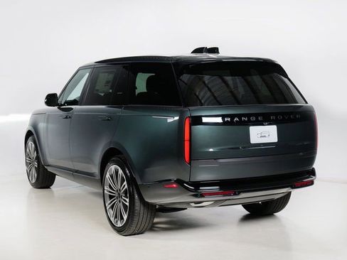 New 2026 Land Rover Range Rover Long Wheelbase SE AWD/4WD image 32