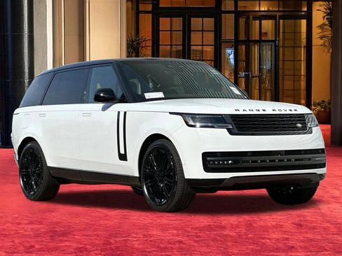 New 2026 Land Rover Range Rover Long Wheelbase SE image 7