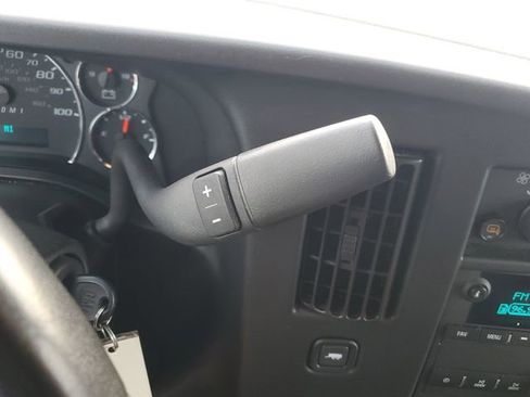 Used 2023 GMC Savana 2500 w/ Driver Convenience Package image 20