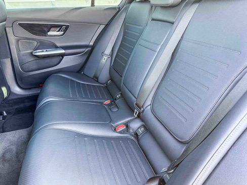 Used 2023 Mercedes-Benz C 300 Sedan image 19