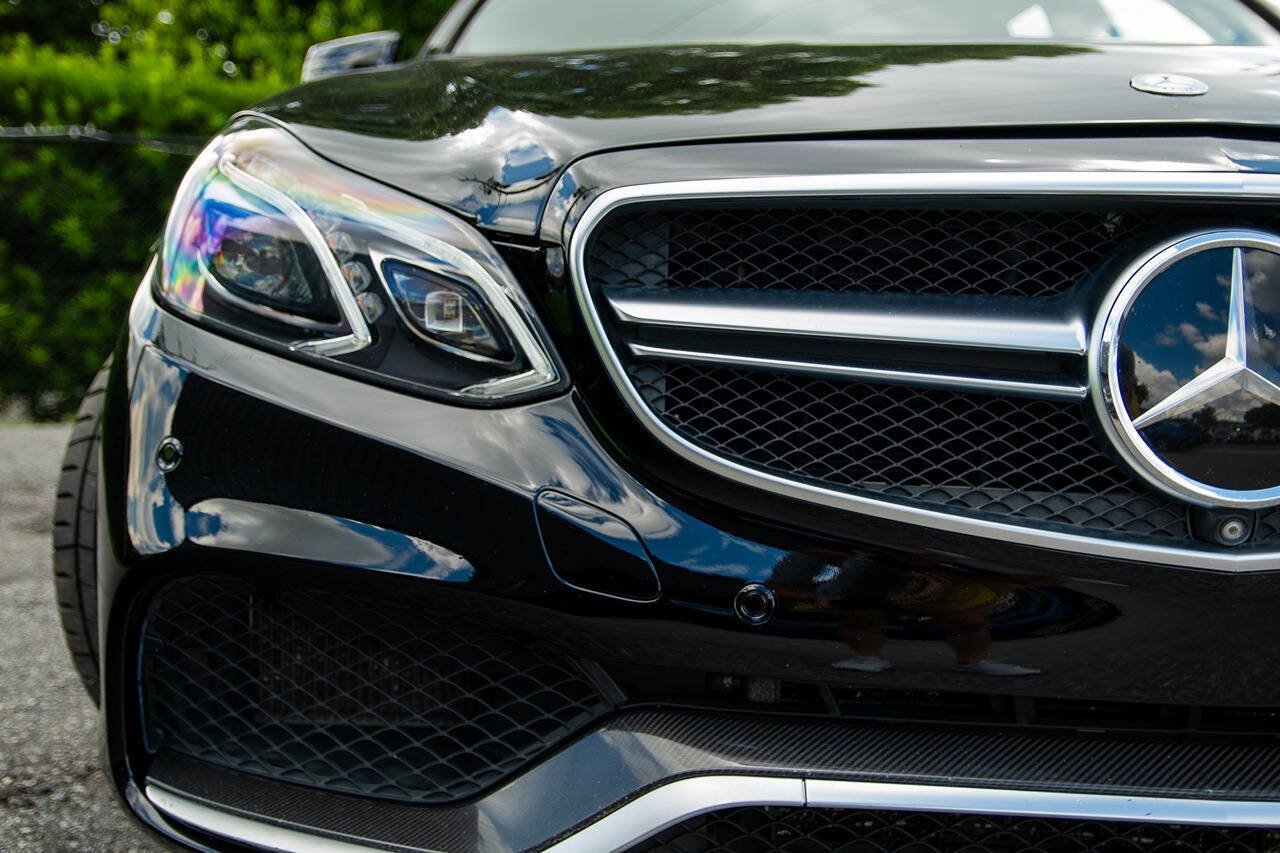 Used 2015 Mercedes-Benz E 63 AMG S-Model image 2