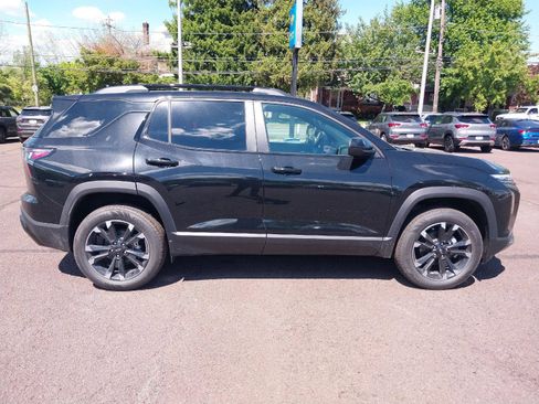 New 2025 Chevrolet Equinox RS image 8