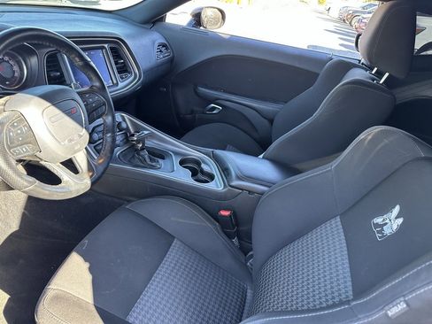 Used 2020 Dodge Challenger R/T Scat Pack image 9