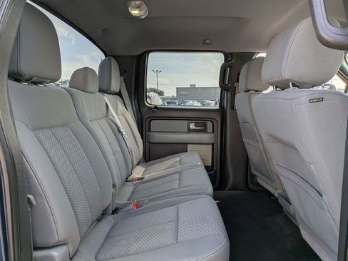 Used 2014 Ford F150 XLT w/ XLT Chrome Package image 31