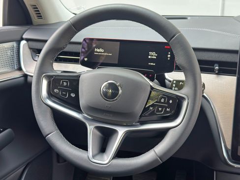 Used 2025 Volvo EX90 Ultra AWD/4WD image 21