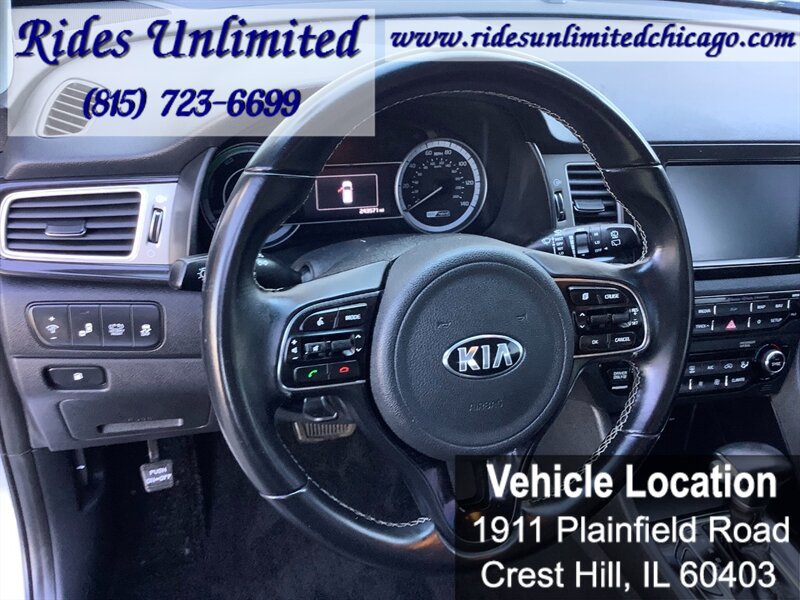 Used 2019 Kia Niro S Touring FWD image 31