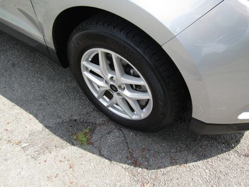 Used 2024 Ford Edge SEL AWD/4WD image 40